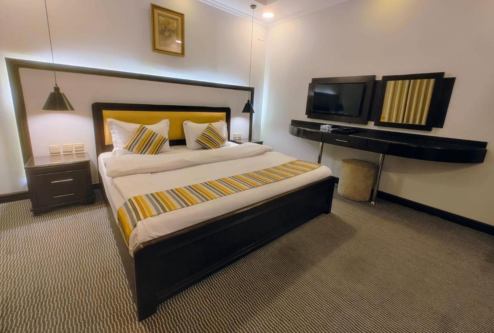Al Mokhmalia Serviced Apartments Medina Esterno foto