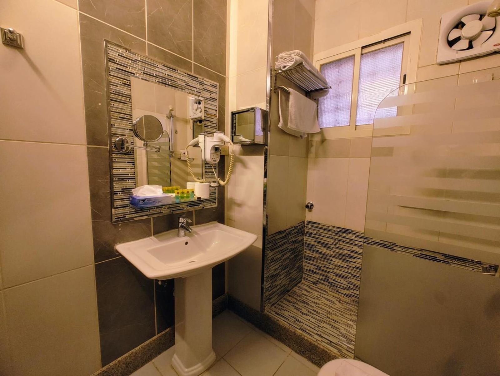 Al Mokhmalia Serviced Apartments Medina Esterno foto
