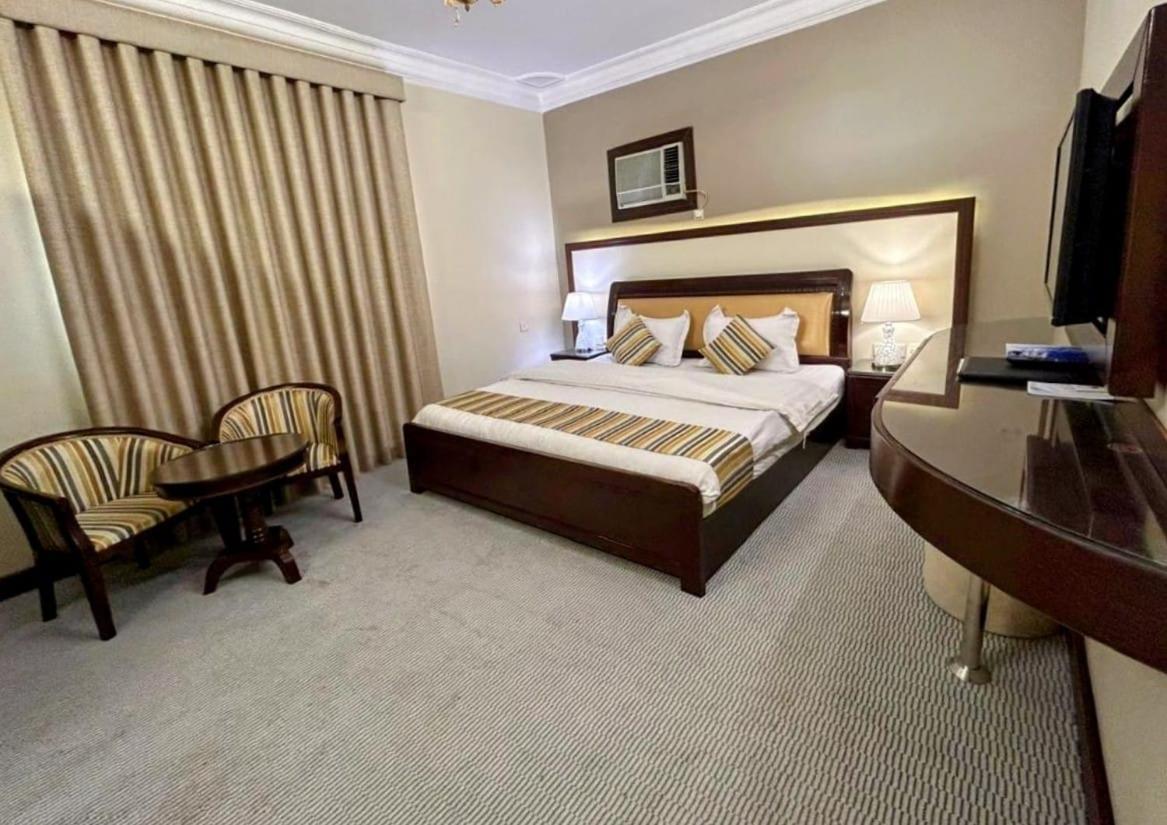 Al Mokhmalia Serviced Apartments Medina Esterno foto