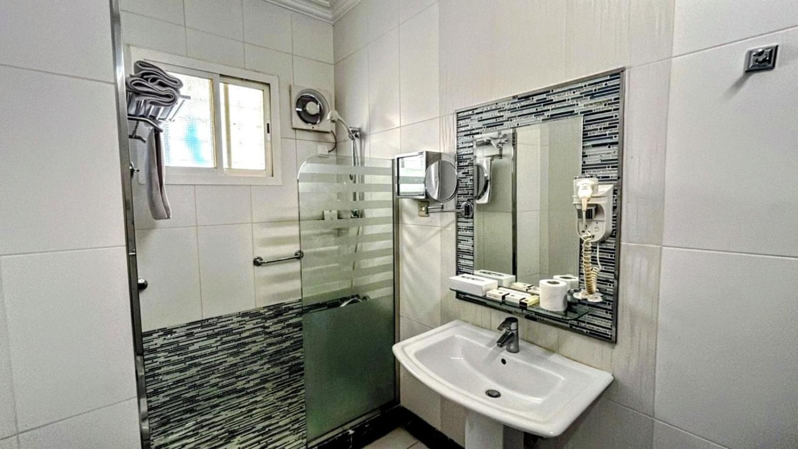 Al Mokhmalia Serviced Apartments Medina Esterno foto